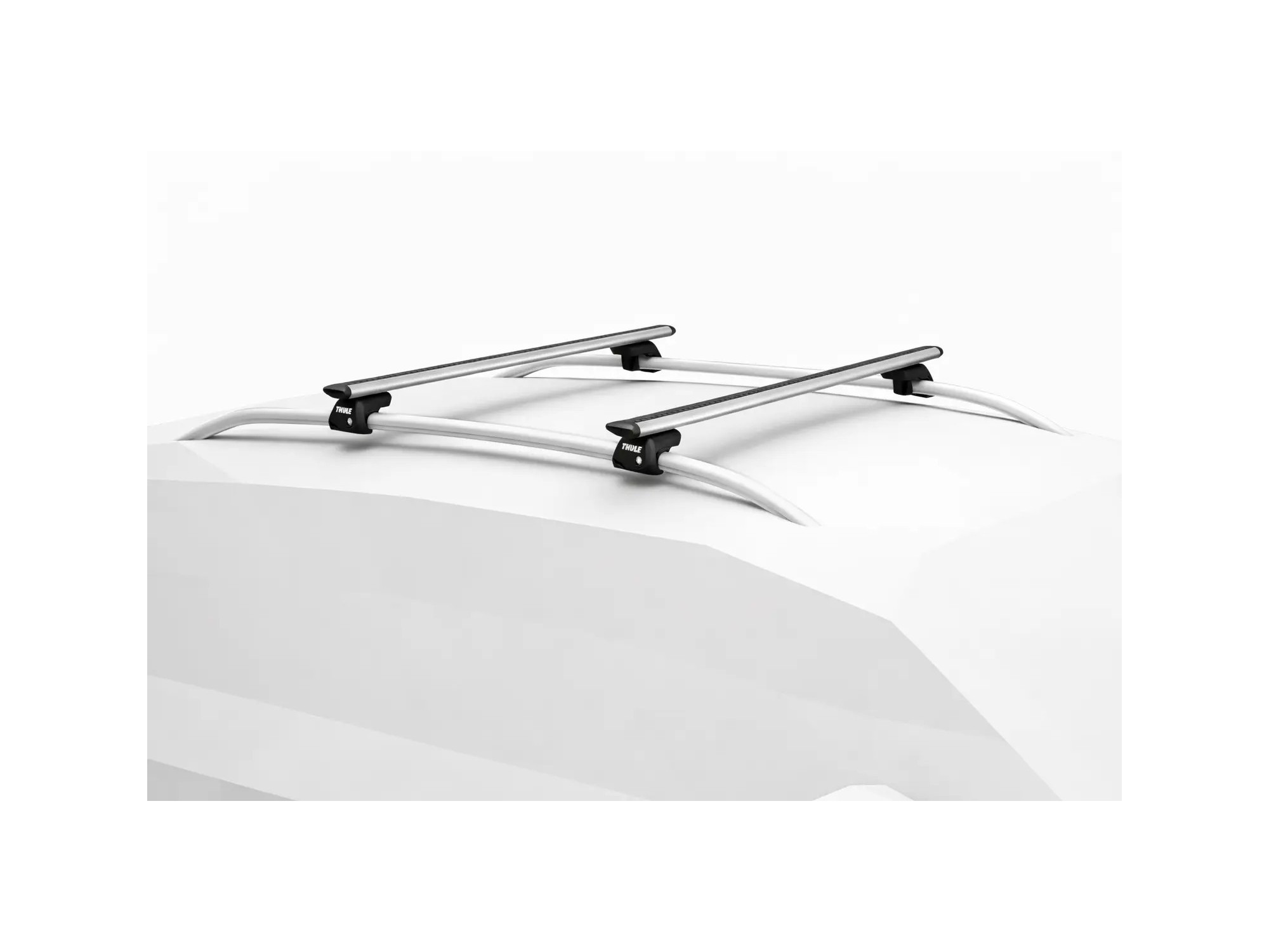 Thule WingBar Evo pre vyvýšené lyžiny Strieborné | SNAILER®