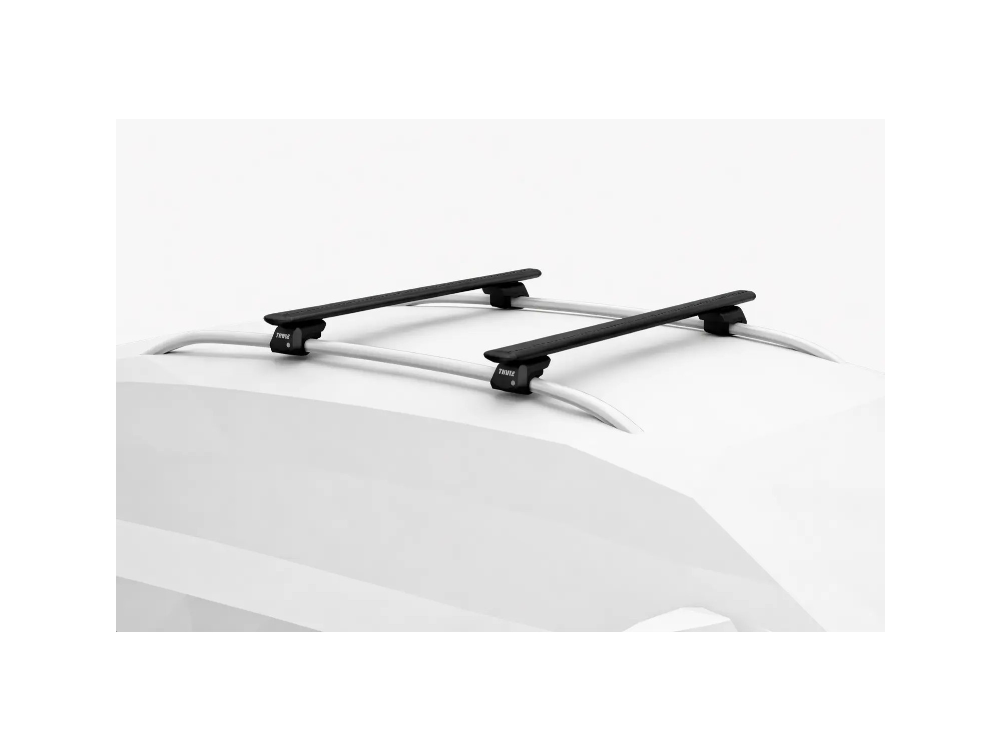 Thule WingBar Evo pre vyvýšené lyžiny Strieborné | SNAILER®