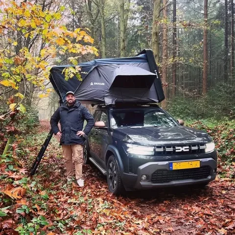 Snailer Abis stresny stan na aute Dacia Duster - fotografia zakaznika z krajiny Holandsko